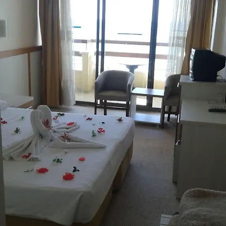 Sozer 3* Κουσάντασι